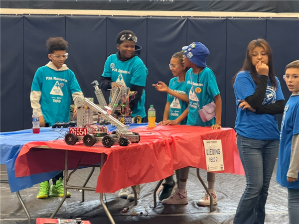 students at robotics competition